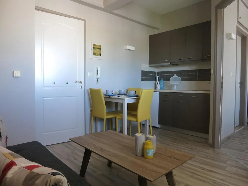Pantheon Aparthotel Chania